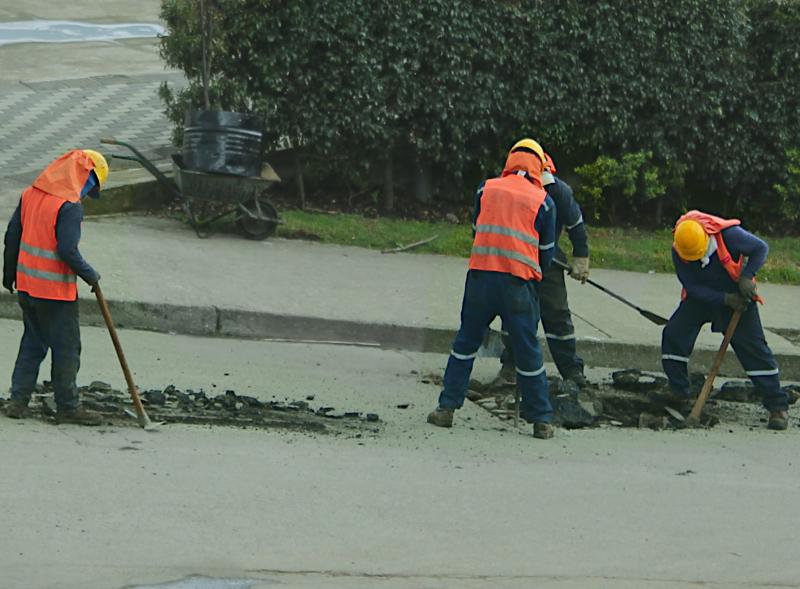 Самарцам помогли избавиться от ямы на дороге при содействии системы "Инцидент Менеджмент"