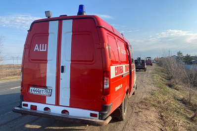 На Обводном шоссе в Тольятти горела трава на площади 1,5 га