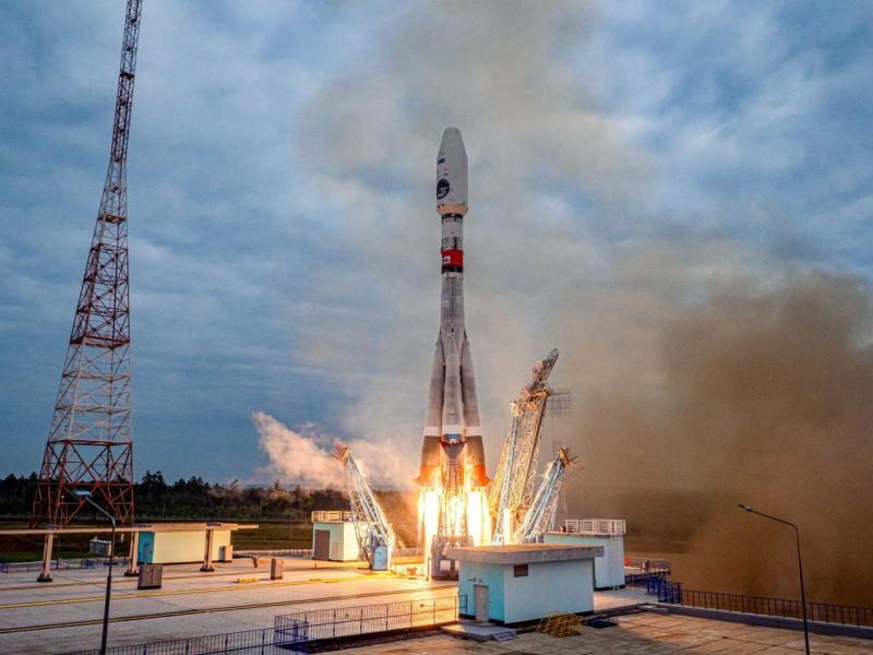 Самарские производители обеспечили успешный старт ракеты "Союз-2.1б" с аппаратом для изучения Луны