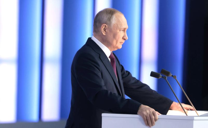 Текстовая трансляция: Президент Владимир Путин оглашает Послание Федеральному собранию
