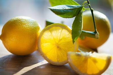 Сезонные фрукты: в чем польза цитрусовых для здоровья