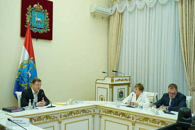 Губернатор Дмитрий Азаров провел расширенное заседание совета по культуре и искусству