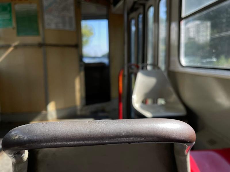 Душ для трамвая: в Самаре общественный транспорт приводят в порядок после зимы