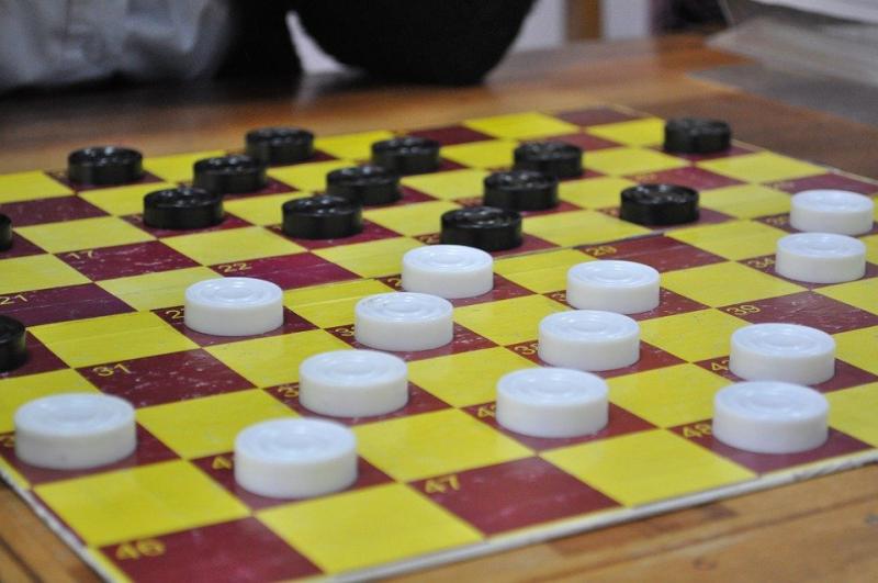 Школьники из Самары выиграли областной турнир "Чудо-шашки"