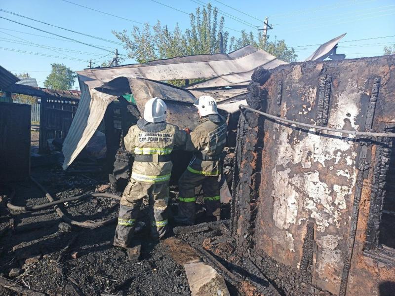 В Самарской области в пожаре в частном доме погибла молодая женщина
