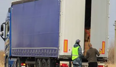 Самарские таможенники предотвратили вывоз 1 400 тонн запрещенной продукции за пределы РФ